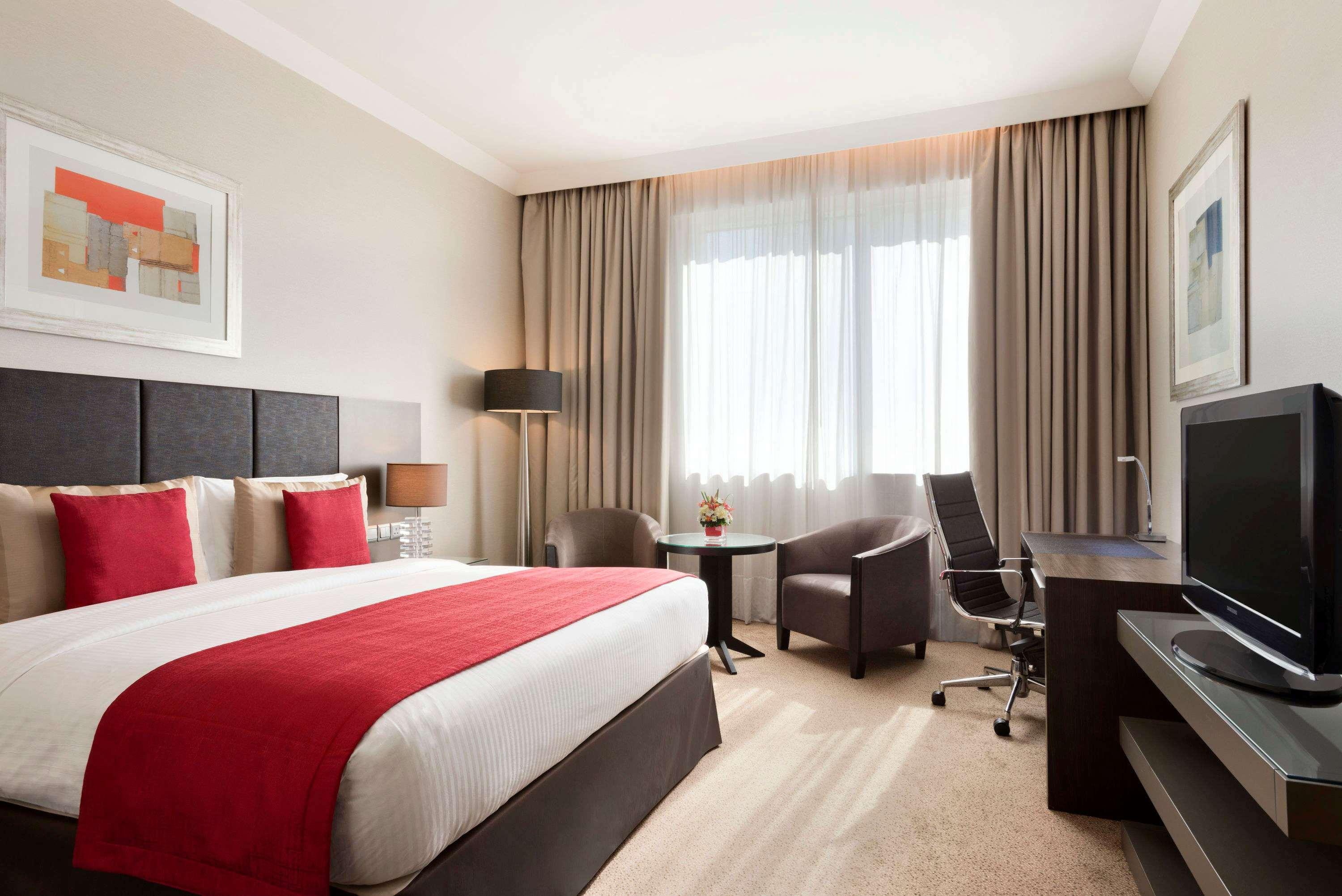 Ramada Downtown 4* Abu Dhabi