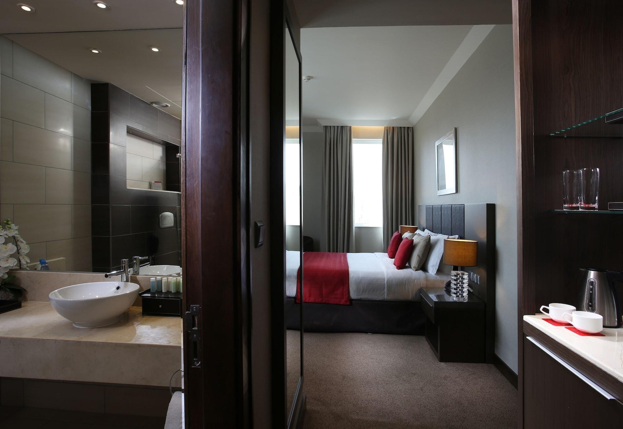Ramada Downtown Hotel Abu Dhabi